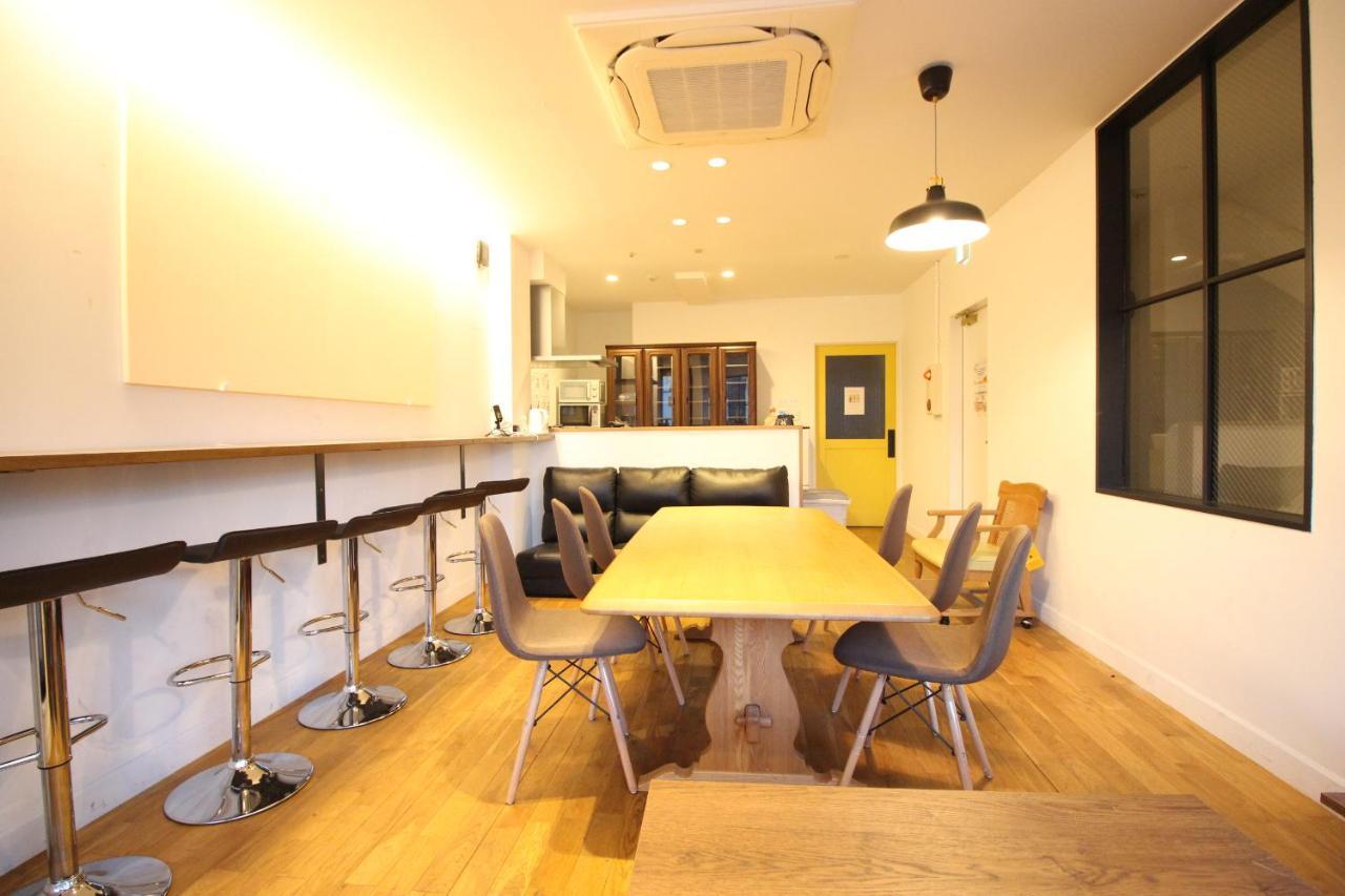 The Next Door Dormitory & Private Hostel Kioto Exterior foto